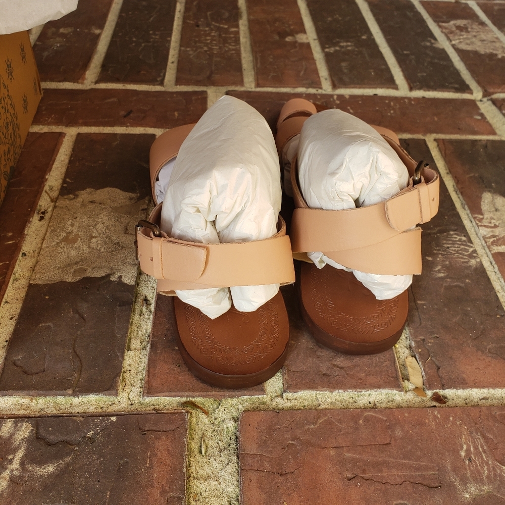 Free People Blush Sandals - Picture 5 of 6